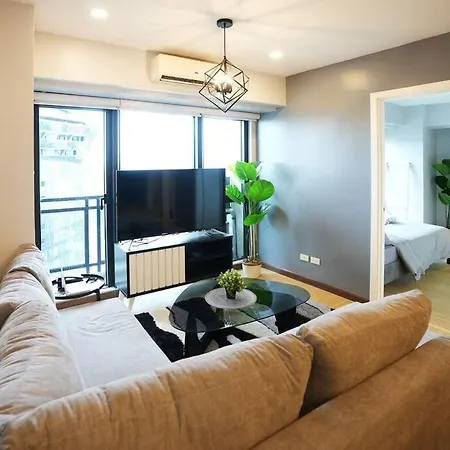 High Floor 2Br In Knightsbridge Residences Makati